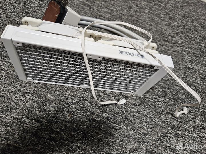 Сжо # ID-cooling dashflow 240 basic white