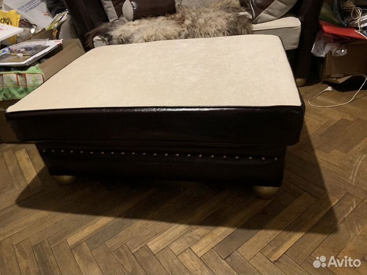 Диван с пуфиком (комплект)