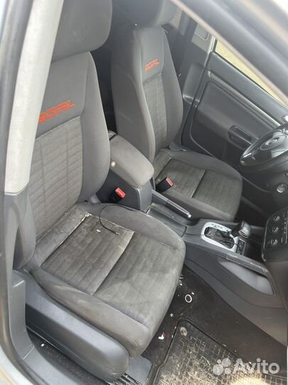 В разборе volkswagen golf 5 2.0 FSI BLY АКПП