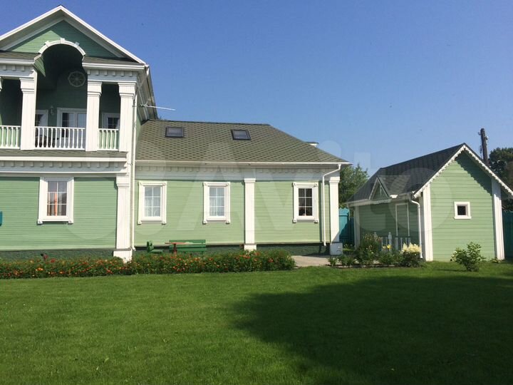 Дом 153 м² на участке 8,7 сот.