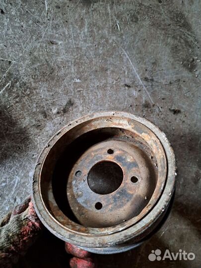 Шкив помпы Mercedes W140