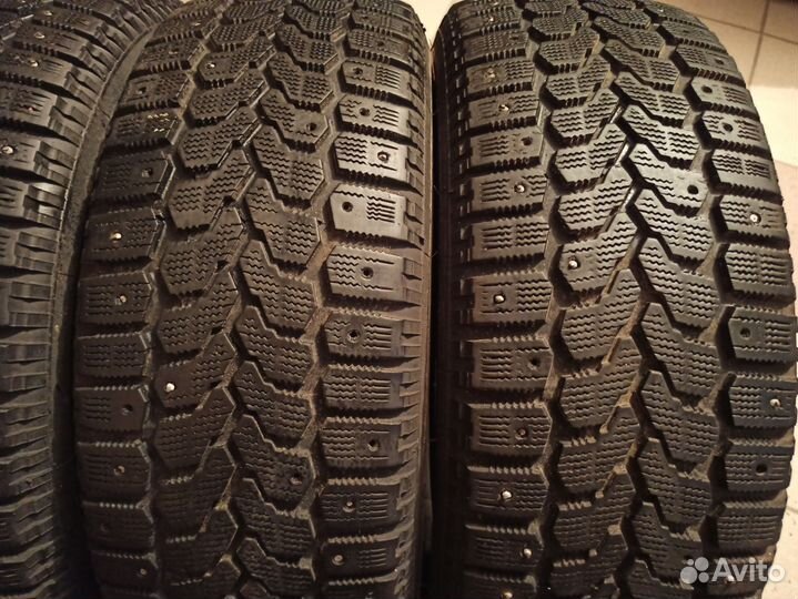 Yokohama Ice Guard Stud IG35 205/60 R16