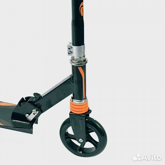 Самокат с амортизатором