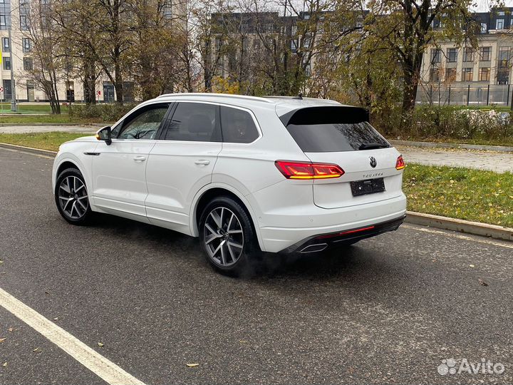 Volkswagen Touareg 3.0 AT, 2021, 19 900 км