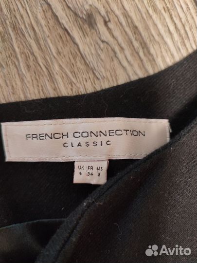 Платье чёрное элегантное