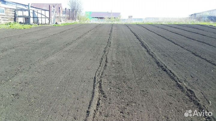 Вспашка земли