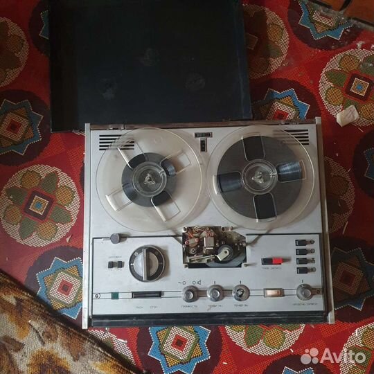 Катушечный магнитофон астра 207