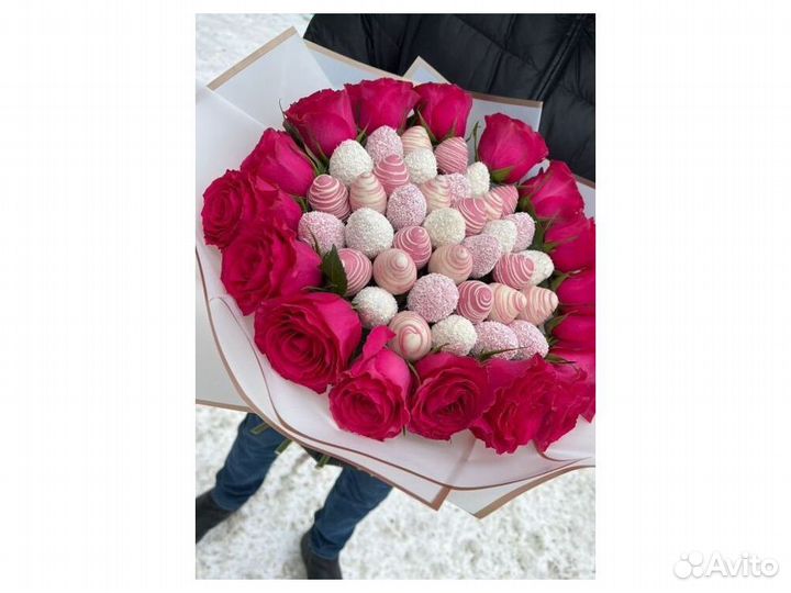 Клубника в шоколаде с доставкой KLN-7659