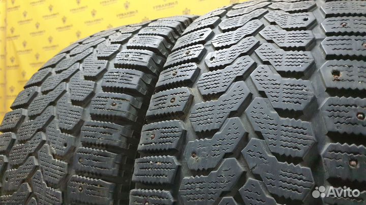 Yokohama Ice Guard F700Z 235/60 R16 100Q