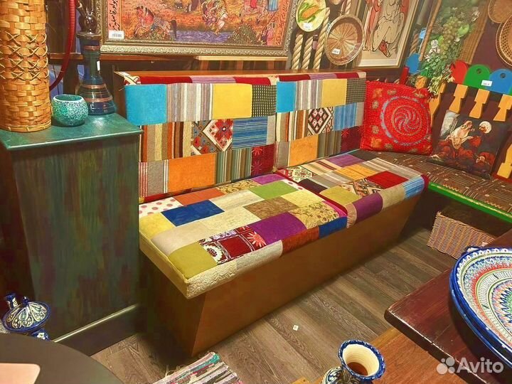 Диван двухместный в восточном стиле