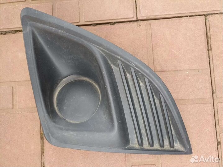 Накладка противотуманной фары Chevrolet Cruze