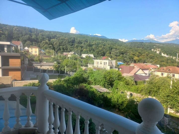 Дом 300 м² на участке 41 сот.