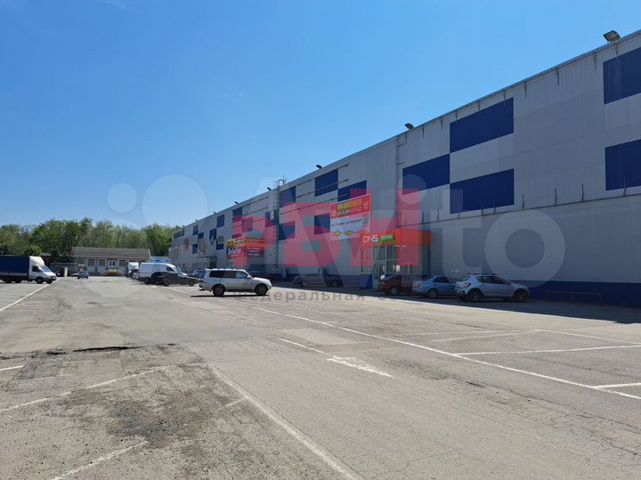 Торговое помещение 1300 кв.м в ТЦ