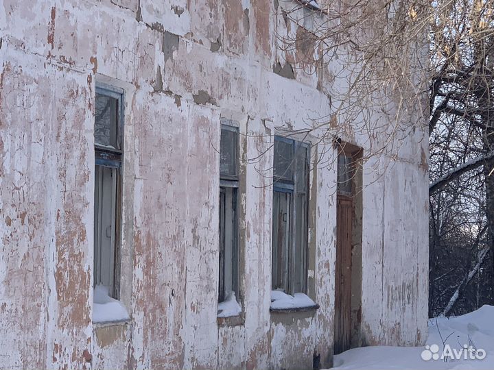 Продам здание под разбор на стоительный материал