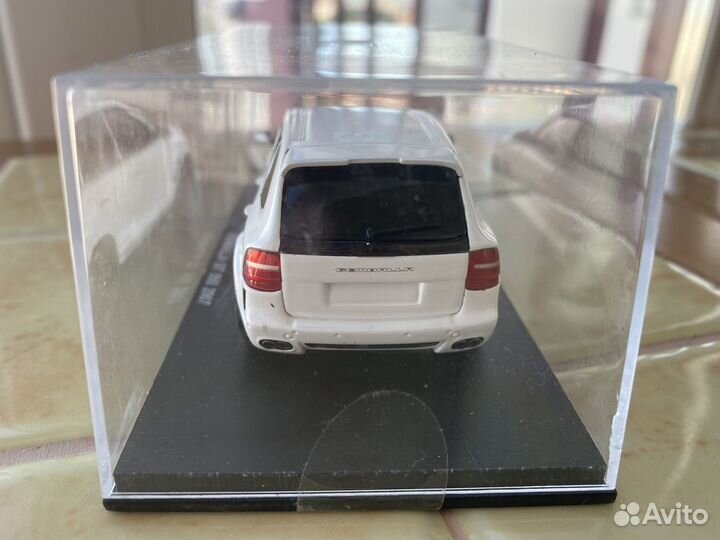 Модель автомобиля Porsche Gemballa GT 550 2007