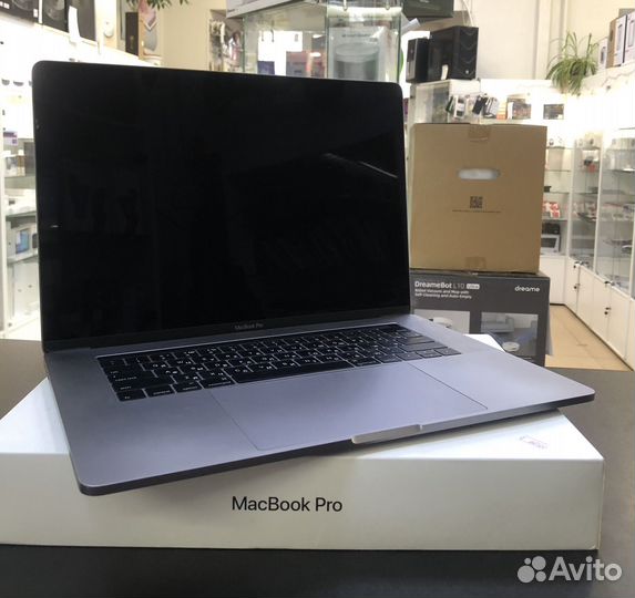 Б/У MacBook Pro 15 (2016 I7/16/512Gb) 1017 циклов