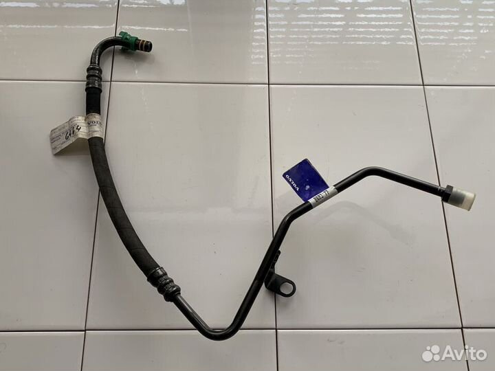 Трубка охлаждения АКПП Volvo S80 98-06 Оригинал