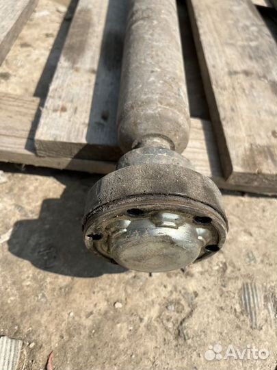 Вал карданный задний Volkswagen Touareg