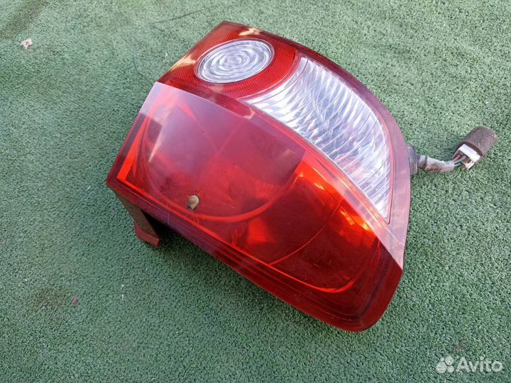 Фонарь задний левый Hyundai Getz 1.3 2003