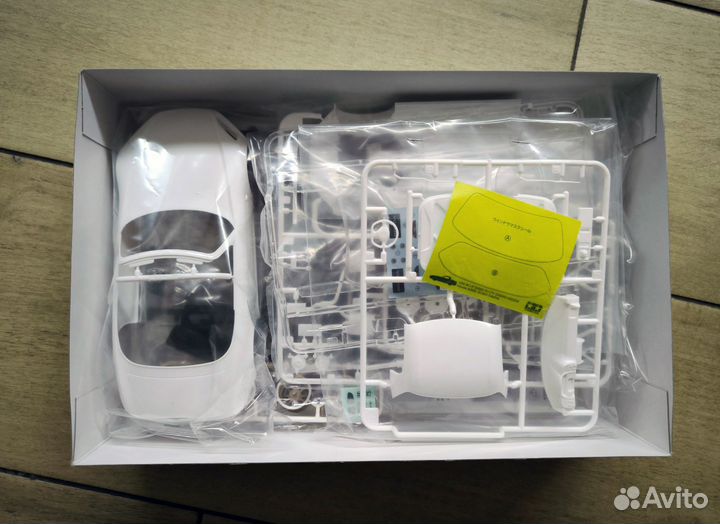 Сборная модель 1/24 Honda S2000 (Tamiya)