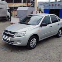 ВАЗ (LADA) Granta 1.6 MT, 2015, 152 000 км, с пробегом, цена 570 000 руб.