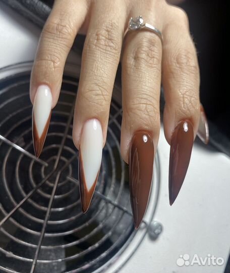 Наращивание ногтей