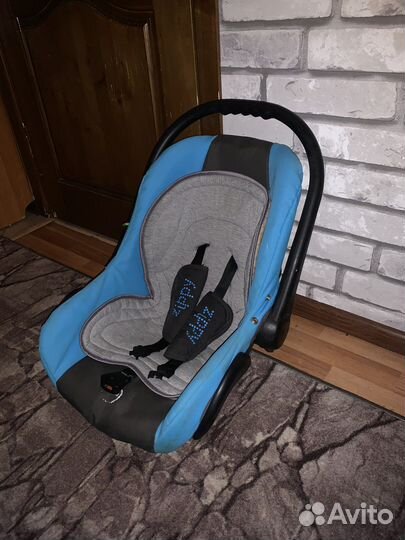 Коляска 3 в 1 zippy