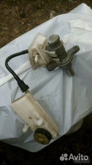 Гтц главный тормозной цилиндр Peugeot 308 хетчбек