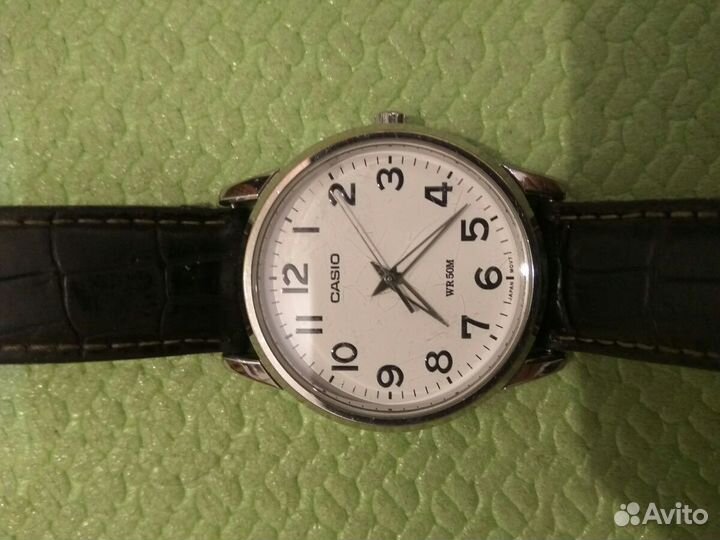 Часы Casio