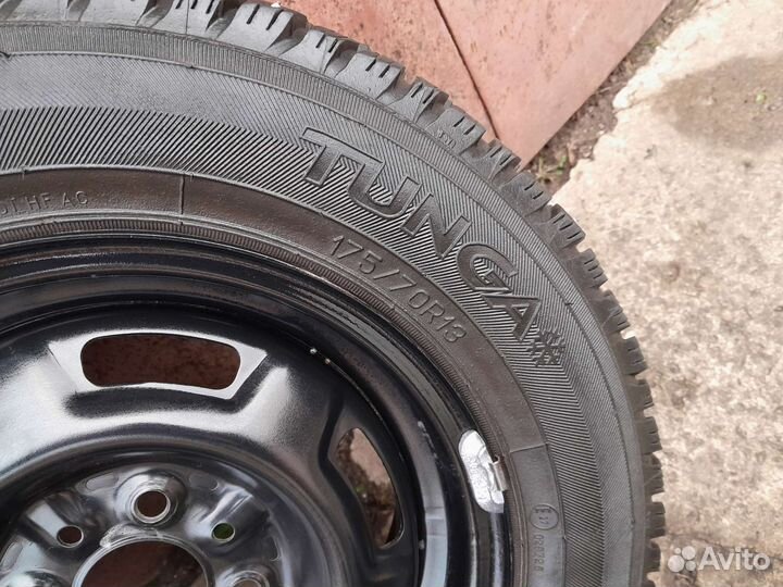 Колёса в сборе на Ваз R-13