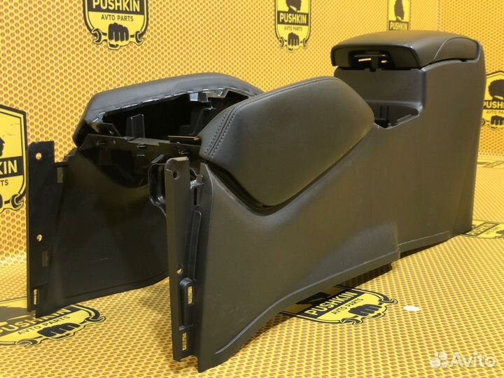 Консоль Nissan Qashqai