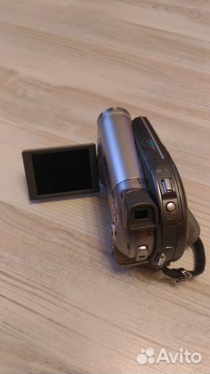 Видеокамера Canon dс 20