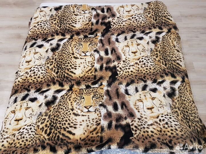 Плед с леопардами