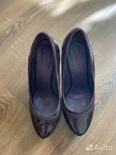 Туфли женские 37 размер лак