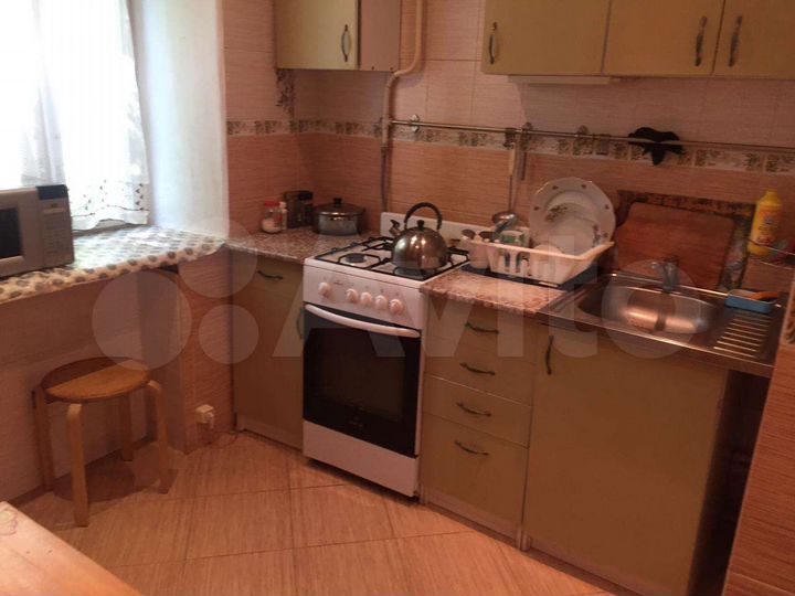 2-к. квартира, 50 м², 1/9 эт.