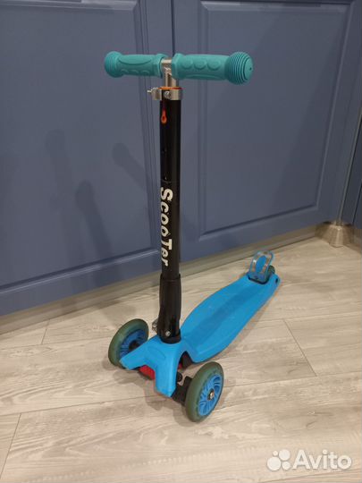 Самокат детский 3х-колёсный складной