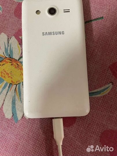 Телефон Samsung