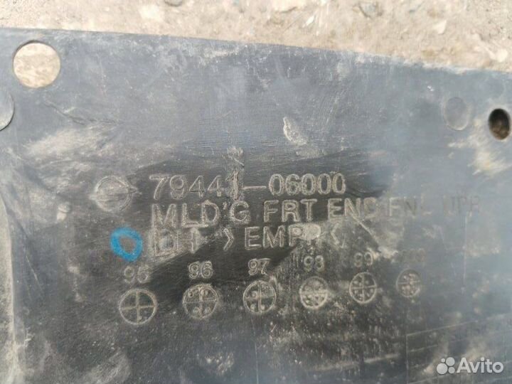 Накладка замка капота левая Тагаз Тагер M161