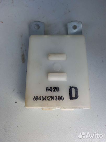 Блок управления центральным замком Almera n15