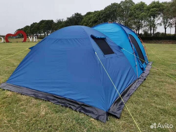 Палатка с шатром четырёхместная