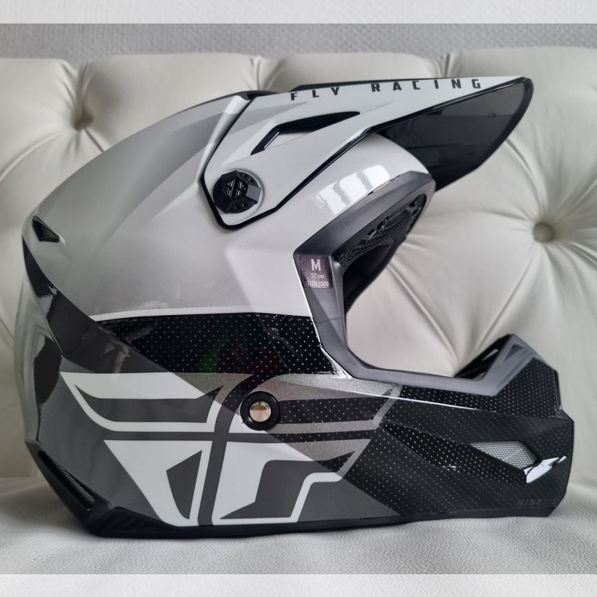 чехол для шлема Купить запчасти и аксессуары для машин и - Main Image