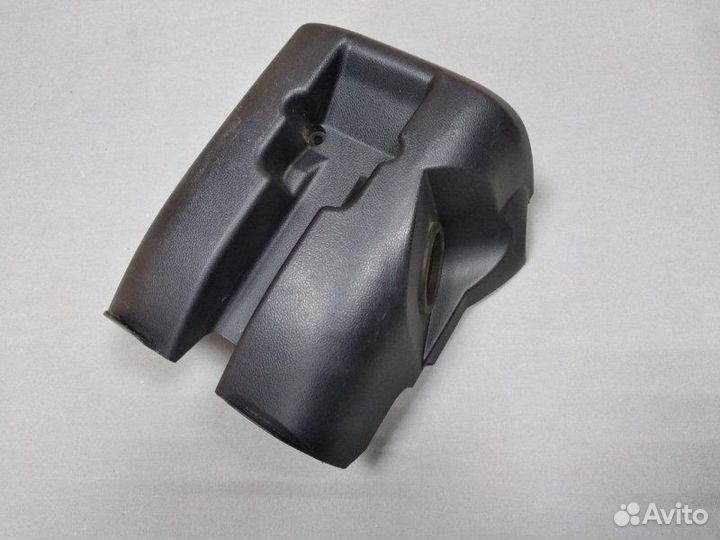 Кожух рулевой колонки Mitsubishi Pajero V8