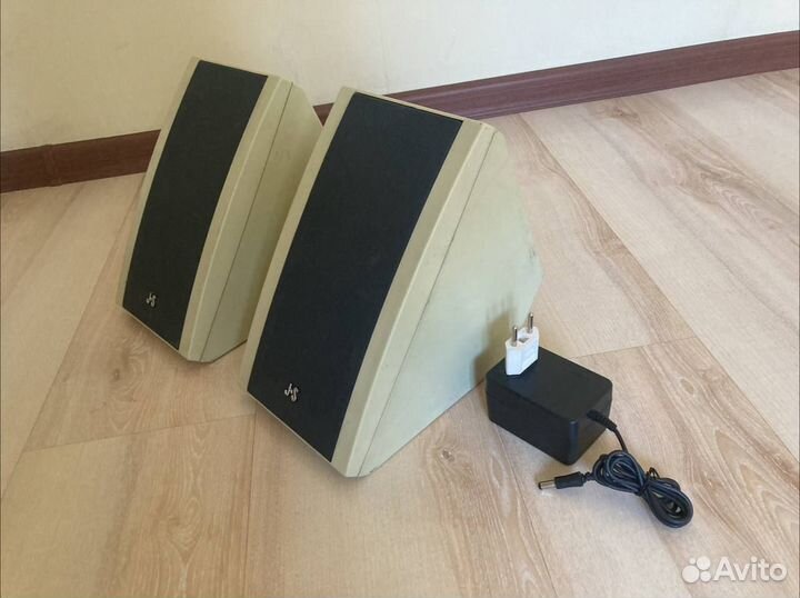 Колонки компьютерные JS