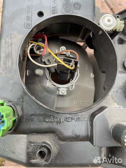 Фара передняя правая Ford transit