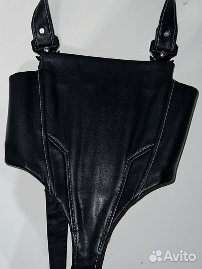 Кожаный корсет sorry i'm not