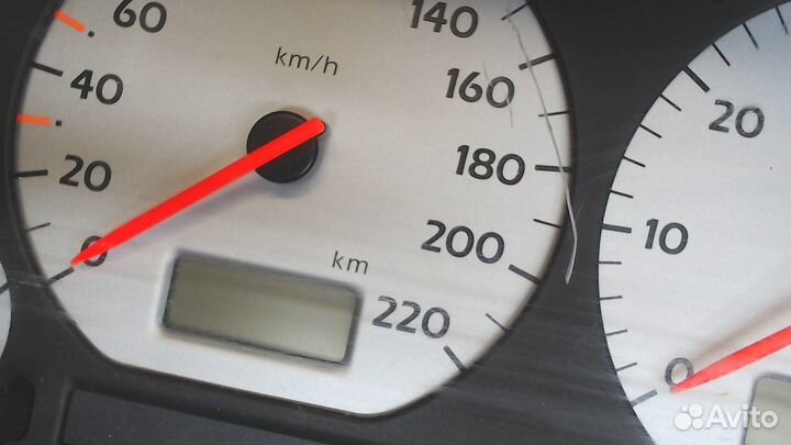 Щиток приборов Volkswagen Golf 3, 1997