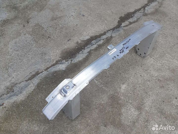 Усилитель переднего бампера BMW 7 G11