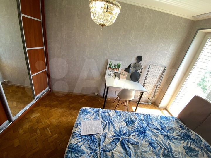 Комната 15 м² в 3-к., 8/17 эт.