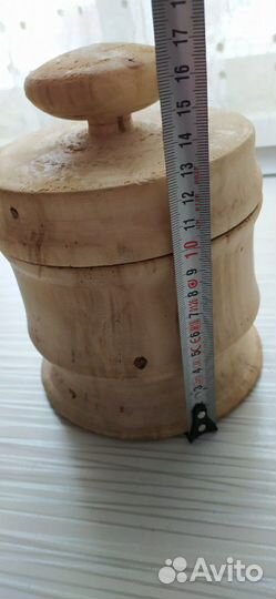 Горшок ручной работы из дерева