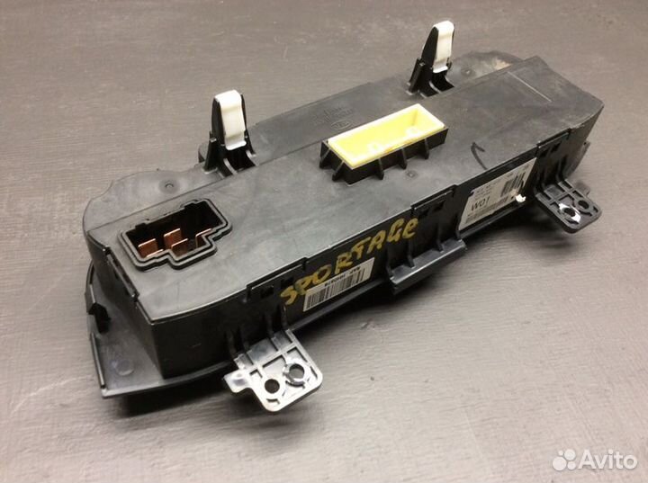 Блок управления климатической установкой Kia